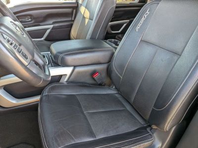2019 Nissan Titan XD - Photo 11