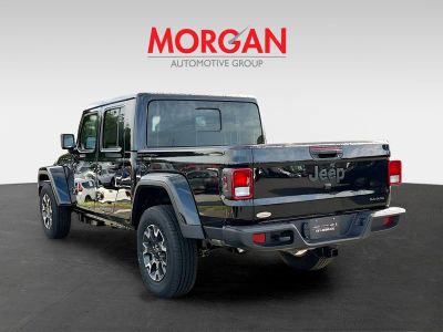 2026 Jeep Gladiator — detail view