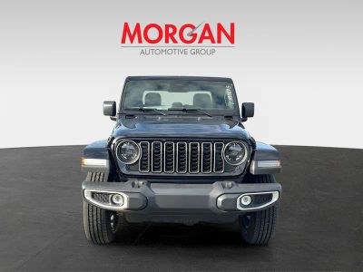 2026 Jeep Gladiator — side profile view