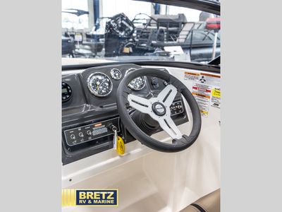 2022 Bayliner VR Series - Photo 11