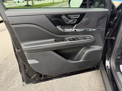 2025 Lincoln Corsair - Photo 15