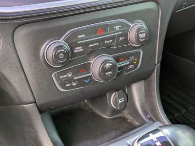 2020 Dodge Charger - Photo 15