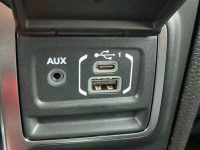 2026 Jeep Gladiator — photo 26 view