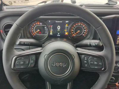 2026 Jeep Gladiator — photo 31 view