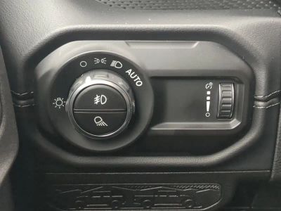 2026 Jeep Gladiator — photo 27 view