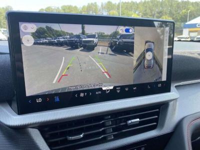 2026 Ford Explorer — photo 17 view