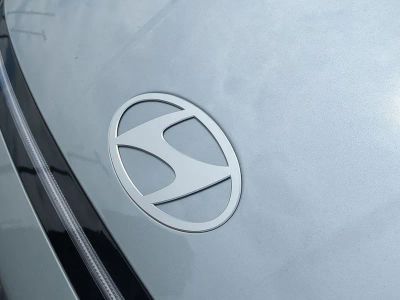 2026 Hyundai SONATA HYBRID — photo 13 view