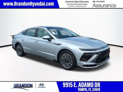 2026 Hyundai SONATA HYBRID SEL in Silver — front three-quarter view
