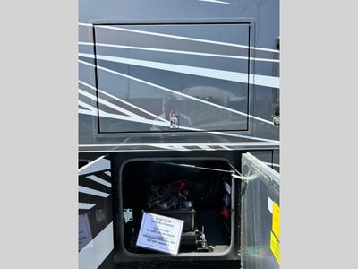 2025 Tiffin Motorhomes Open Road Allegro — detail view