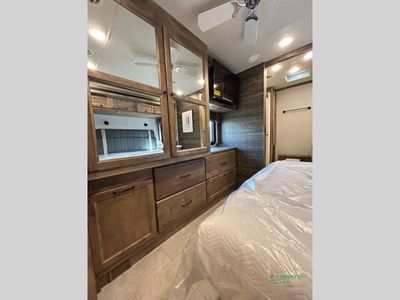 2025 Tiffin Motorhomes Open Road Allegro — photo 29 view