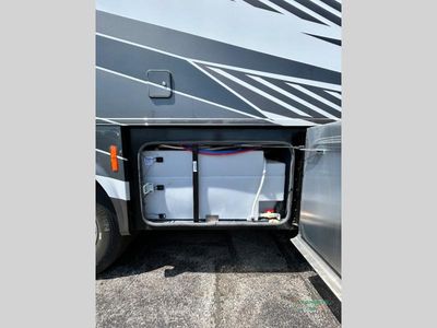 2025 Tiffin Motorhomes Open Road Allegro — photo 9 view