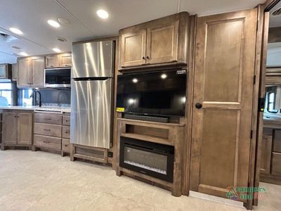 2025 Tiffin Motorhomes Open Road Allegro — photo 34 view