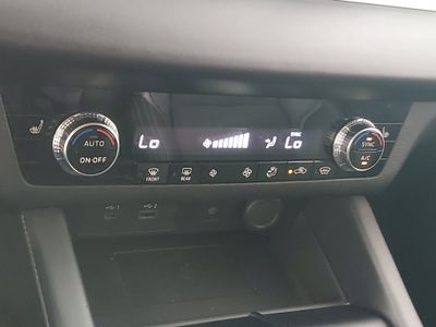 2024 Mitsubishi Outlander - Photo 20