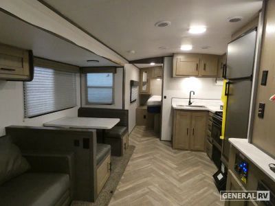 2021 Cruiser RV Shadow Cruiser - Photo 6