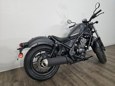 2025 Honda Rebel 300 - Photo 6