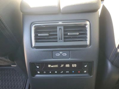 2026 Mazda CX-90 — photo 15 view