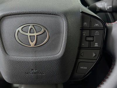 2026 Toyota Prius Plug-In Hybrid — photo 17 view