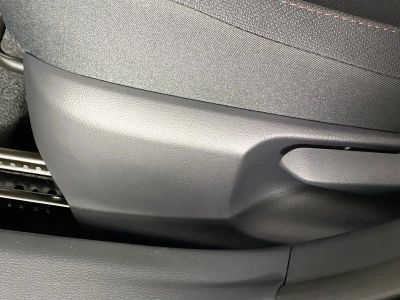 2026 Toyota Prius Plug-In Hybrid — photo 13 view