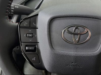 2026 Toyota Prius Plug-In Hybrid — photo 16 view