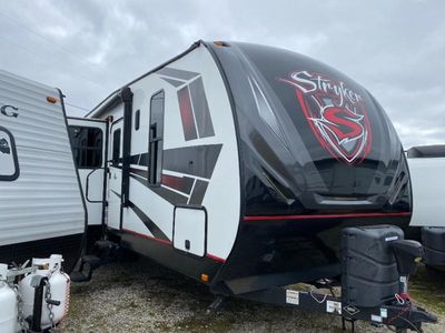 2020 Cruiser Stryker — front three-quarter view