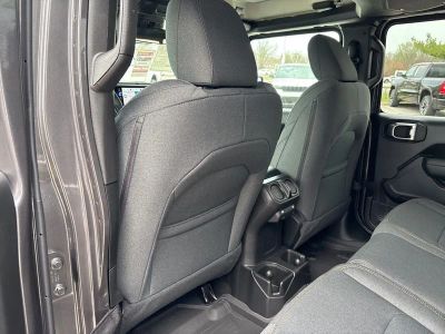 2026 Jeep Gladiator — photo 39 view