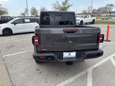 2026 Jeep Gladiator — photo 22 view
