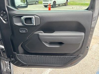 2026 Jeep Gladiator — photo 49 view