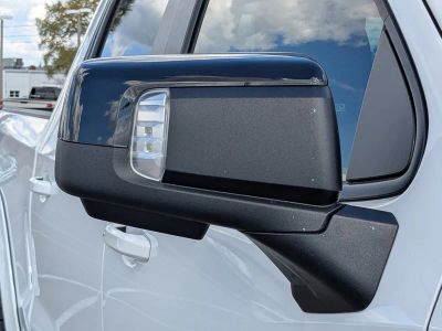2026 Chevrolet Silverado 1500 — photo 11 view