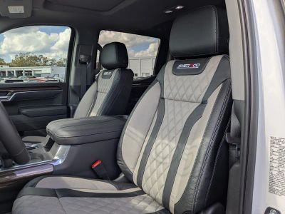 2026 Chevrolet Silverado 1500 — photo 21 view