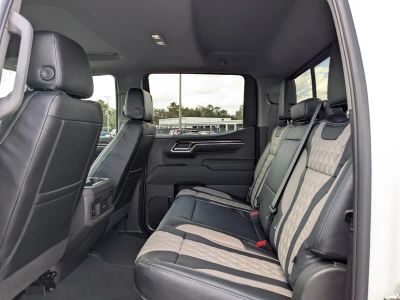 2026 Chevrolet Silverado 1500 — photo 13 view