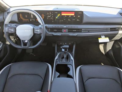2026 Kia K4 — photo 18 view