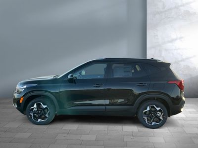 2026 Kia Seltos — rear three-quarter view