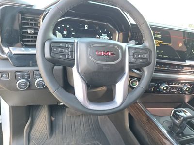 2024 GMC Sierra 1500 — photo 12 view
