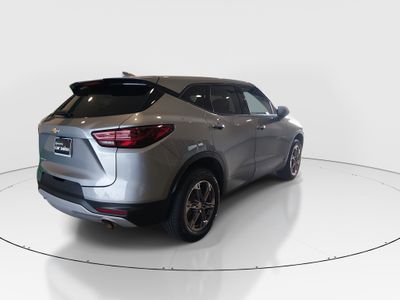 2025 Chevrolet Blazer — photo 7 view