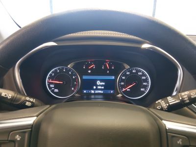 2025 Chevrolet Blazer — photo 14 view