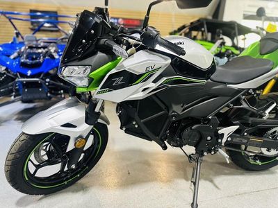 2024 Kawasaki Z e-1 ABS - Photo 1