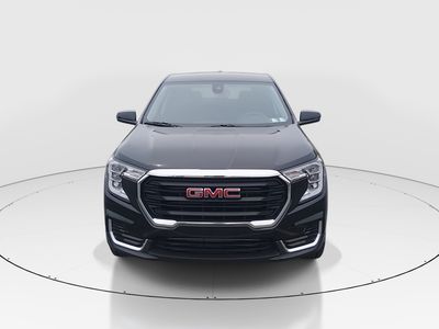 2024 GMC Terrain - Photo 2