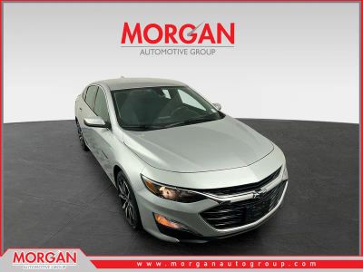 2020 Chevrolet Malibu RS in Silver Ice Metallic — front three-quarter view
