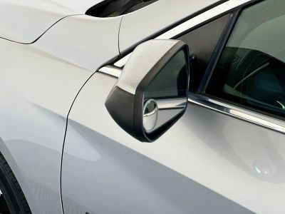 2020 Chevrolet Malibu — photo 8 view