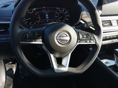 2025 Nissan Altima - Photo 12
