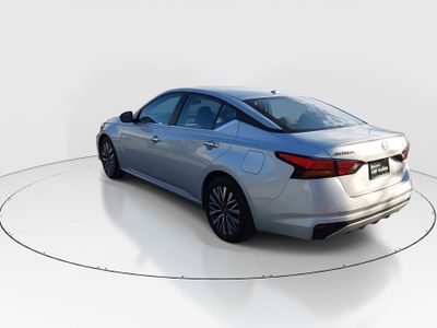 2025 Nissan Altima - Photo 5