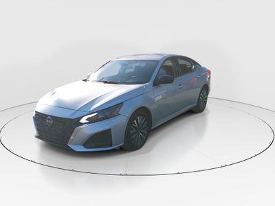 2025 Nissan Altima - Photo 3