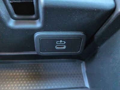 2026 BMW 4 Series — photo 22 view