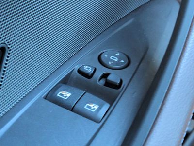 2026 BMW 4 Series — photo 24 view