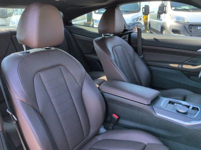 2026 BMW 4 Series — photo 14 view