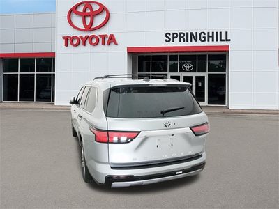 2026 Toyota Sequoia - Photo 6
