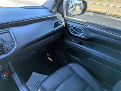 2022 Chevrolet Tahoe — photo 18 view