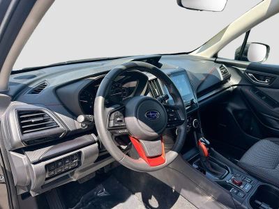 2024 Subaru Forester — photo 9 view