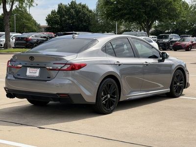 2025 Toyota Camry - Photo 4