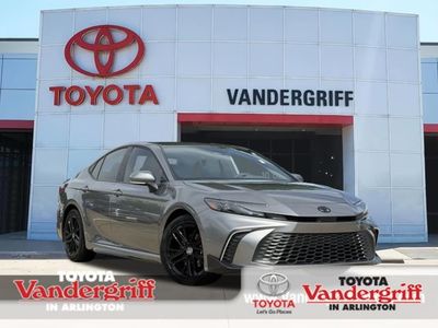 2025 Toyota Camry - Photo 1